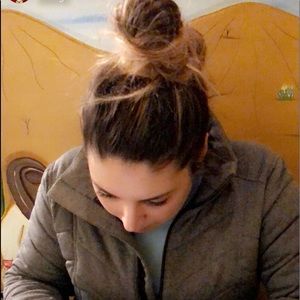 Meet your Posher, Laila